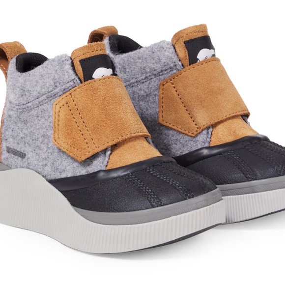 Sorel Women's Gray and Tan Boots - Picture 3 of 8